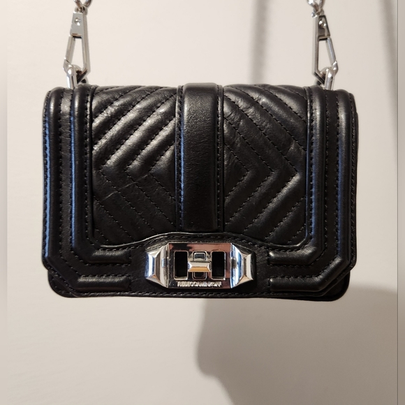 ๐คโค๏ธChevron Quilted Leather Rebecca ๐บ๐นMinkoff clutch with shoulder strap - Picture 5 of 17